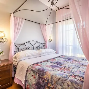 Bed & Breakfast Antiche Armonie, Florence